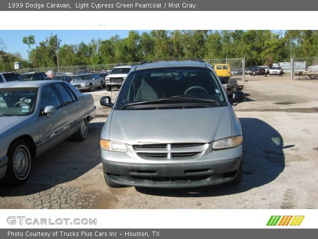 1999 Dodge Caravan  in Light Cypress Green Pearlcoat