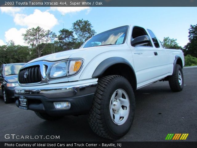 2003 Toyota Tacoma Xtracab 4x4 in Super White