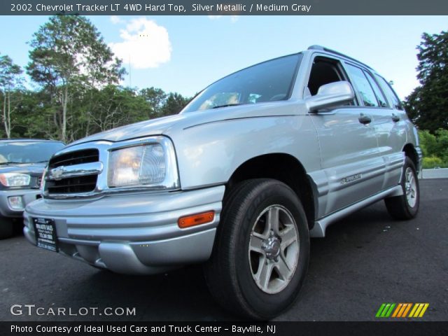 2002 Chevrolet Tracker LT 4WD Hard Top in Silver Metallic