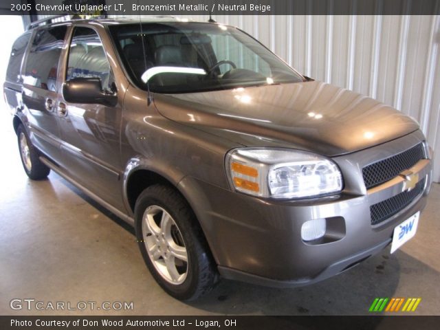 2005 Chevrolet Uplander LT in Bronzemist Metallic