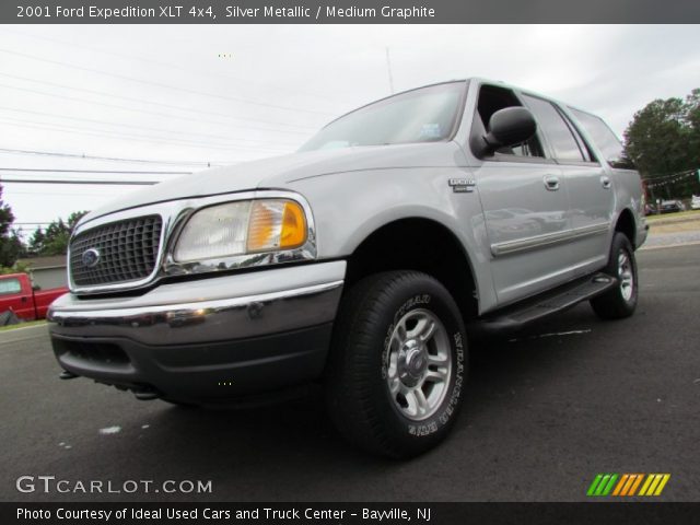 2001 Ford Expedition XLT 4x4 in Silver Metallic