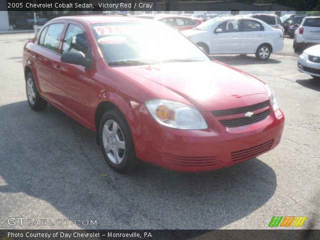2005 Chevrolet Cobalt Sedan in Victory Red