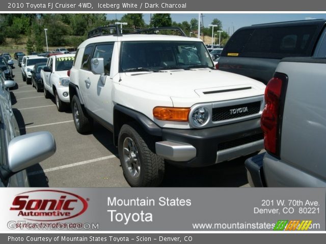 2010 Toyota FJ Cruiser 4WD in Iceberg White