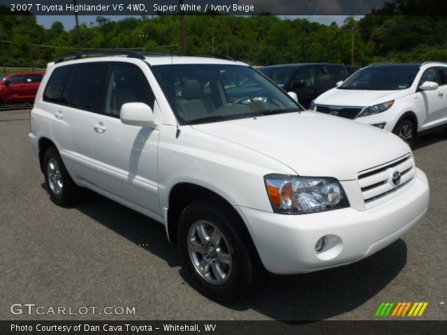 2007 Toyota Highlander V6 4WD in Super White