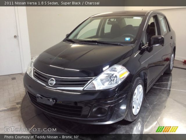 2011 Nissan Versa 1.8 S Sedan in Super Black