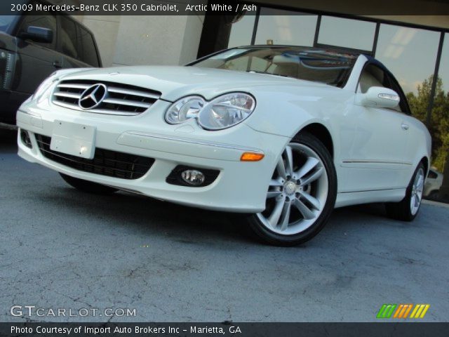 2009 Mercedes-Benz CLK 350 Cabriolet in Arctic White