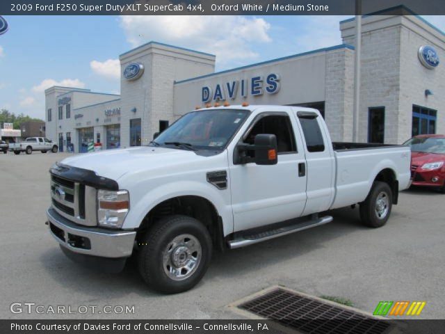 2009 Ford F250 Super Duty XLT SuperCab 4x4 in Oxford White