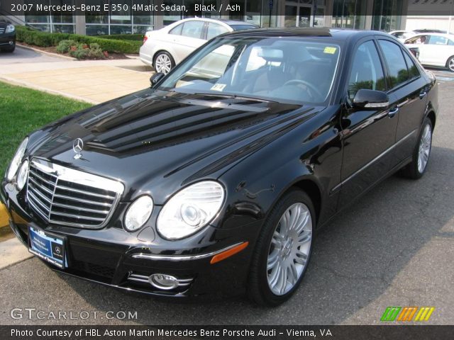 2007 Mercedes-Benz E 350 4Matic Sedan in Black