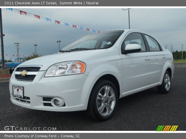 2011 Chevrolet Aveo LT Sedan in Summit White