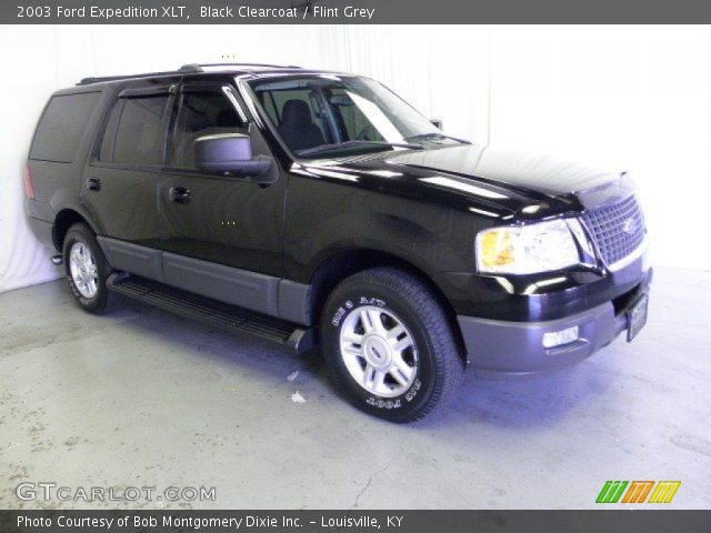 2003 Ford Expedition XLT in Black Clearcoat