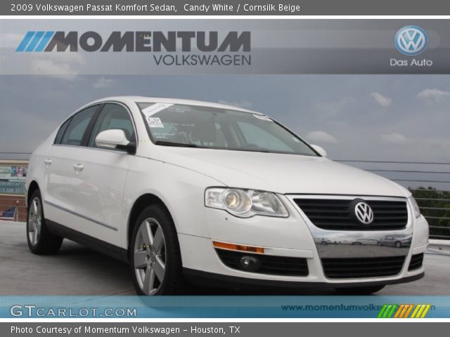 2009 Volkswagen Passat Komfort Sedan in Candy White