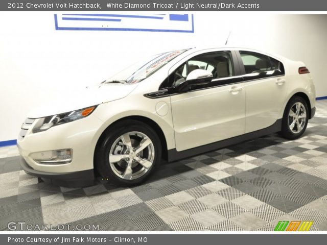 2012 Chevrolet Volt Hatchback in White Diamond Tricoat