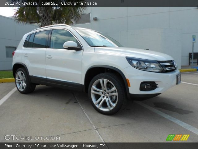 2012 Volkswagen Tiguan SEL in Candy White