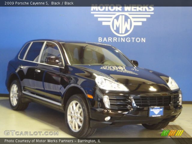 2009 Porsche Cayenne S in Black