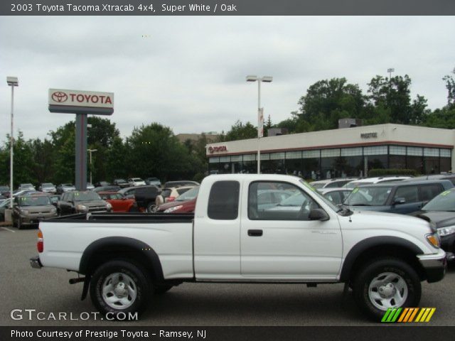 2003 Toyota Tacoma Xtracab 4x4 in Super White