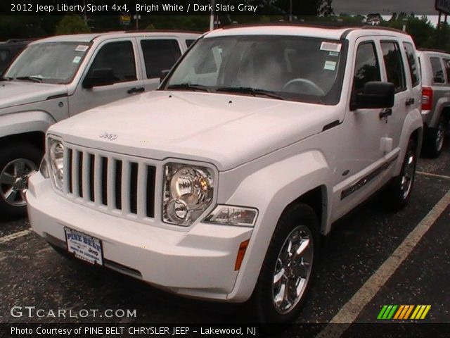 2012 Jeep Liberty Sport 4x4 in Bright White