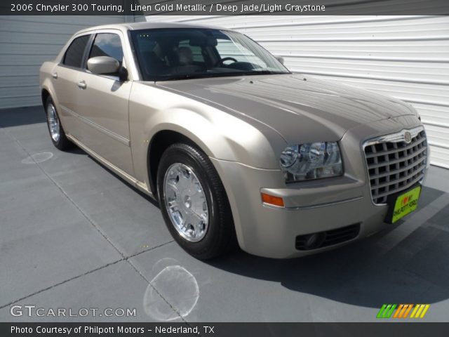 2006 Chrysler 300 Touring in Linen Gold Metallic