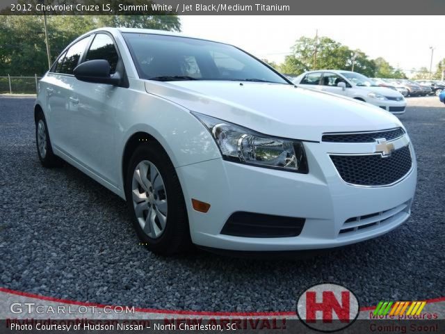 2012 Chevrolet Cruze LS in Summit White