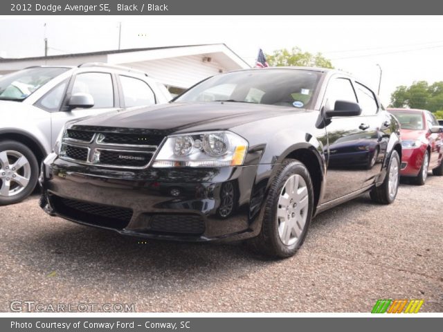 2012 Dodge Avenger SE in Black
