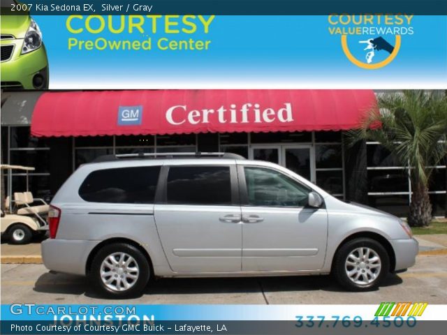 2007 Kia Sedona EX in Silver