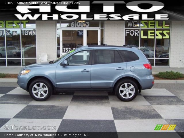 2009 Hyundai Santa Fe SE in Silver Blue