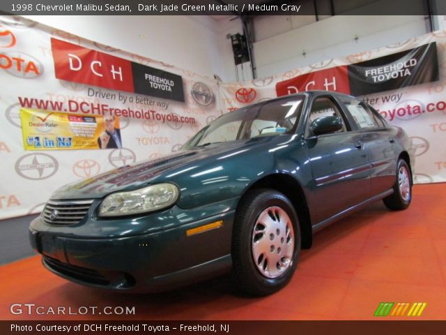 1998 Chevrolet Malibu Sedan in Dark Jade Green Metallic