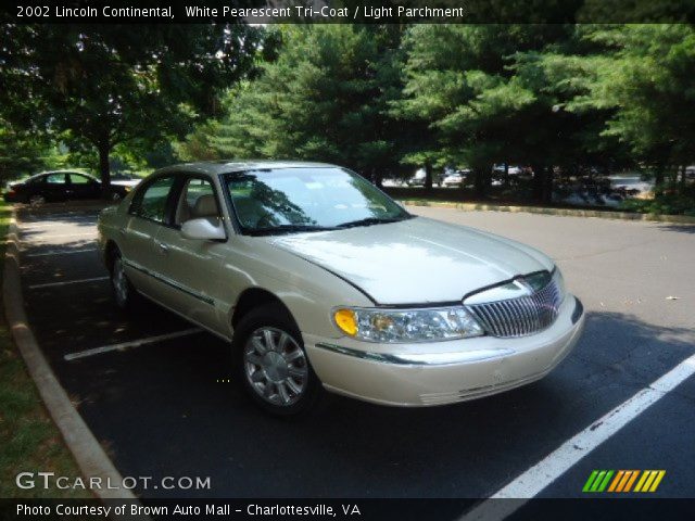 2002 Lincoln Continental  in White Pearescent Tri-Coat