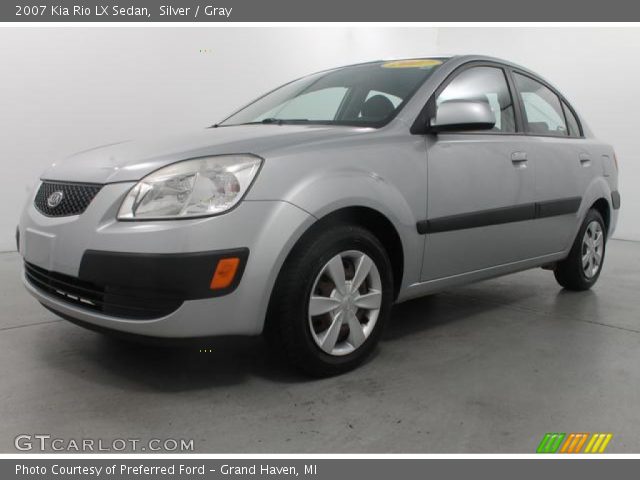 2007 Kia Rio LX Sedan in Silver