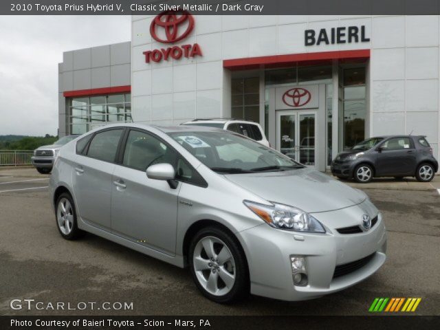 2010 Toyota Prius Hybrid V in Classic Silver Metallic
