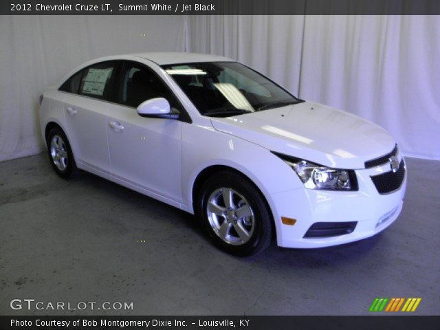 2012 Chevrolet Cruze LT in Summit White