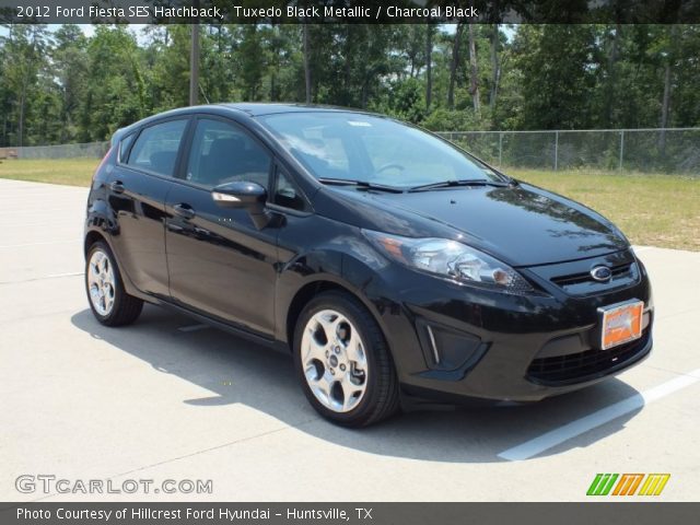 2012 Ford Fiesta SES Hatchback in Tuxedo Black Metallic