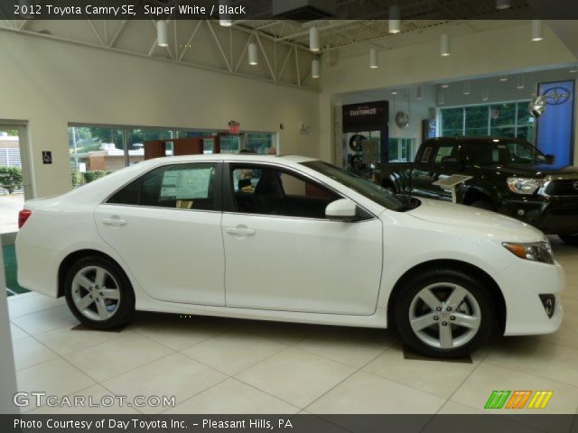 2012 Toyota Camry SE in Super White