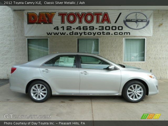 2012 Toyota Camry XLE in Classic Silver Metallic
