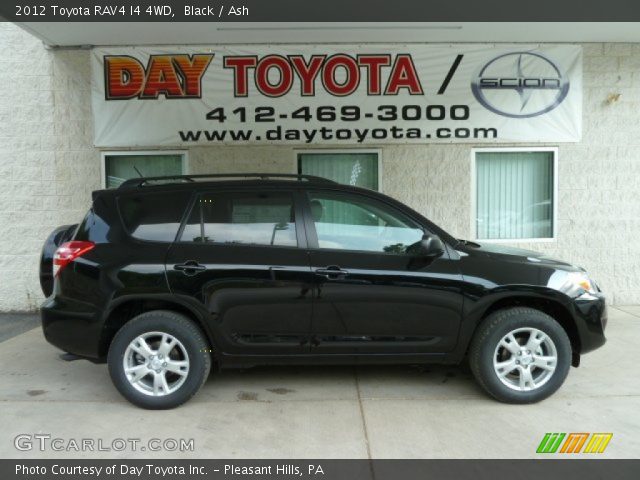 2012 Toyota RAV4 I4 4WD in Black