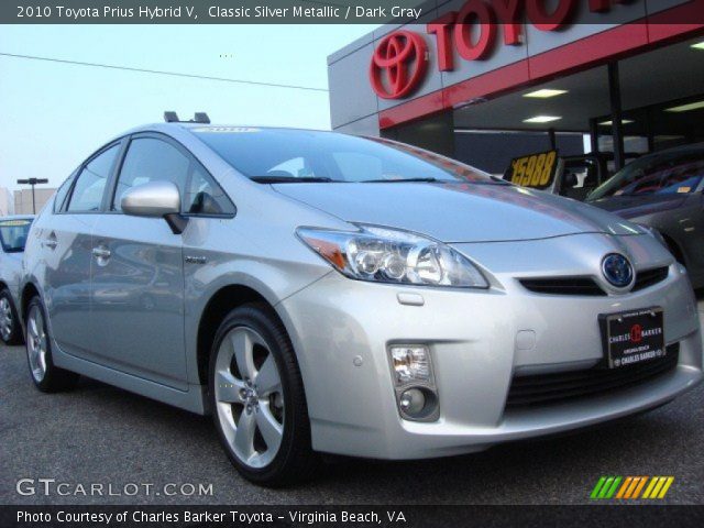 2010 Toyota Prius Hybrid V in Classic Silver Metallic