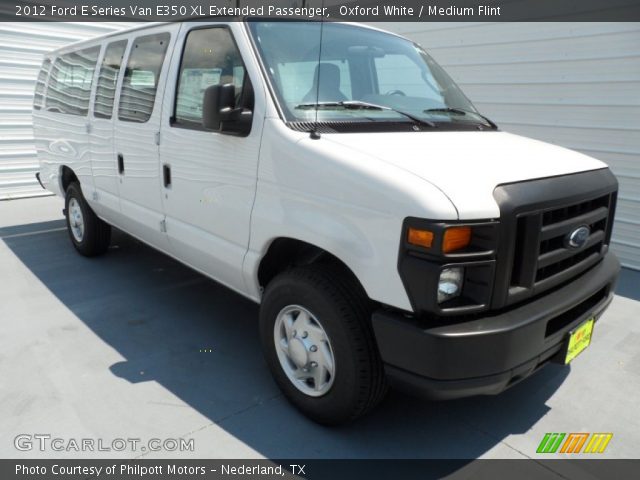 2012 Ford E Series Van E350 XL Extended Passenger in Oxford White