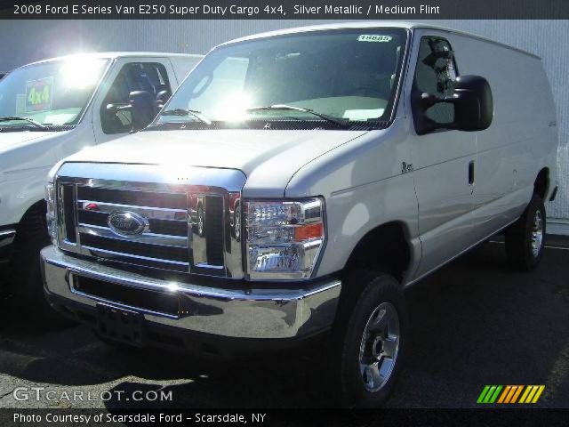 2008 Ford E Series Van E250 Super Duty Cargo 4x4 in Silver Metallic