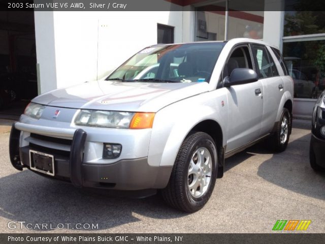 2003 Saturn VUE V6 AWD in Silver