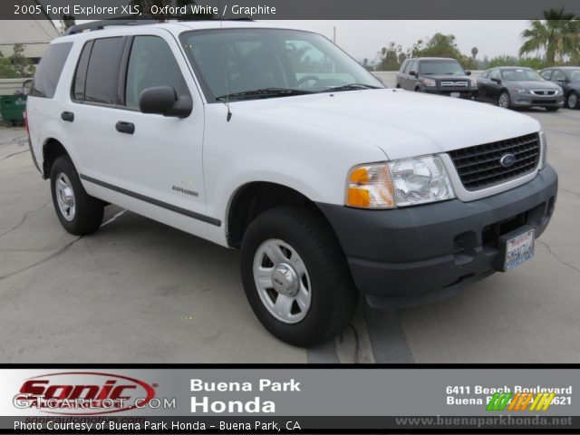 2005 Ford Explorer XLS in Oxford White