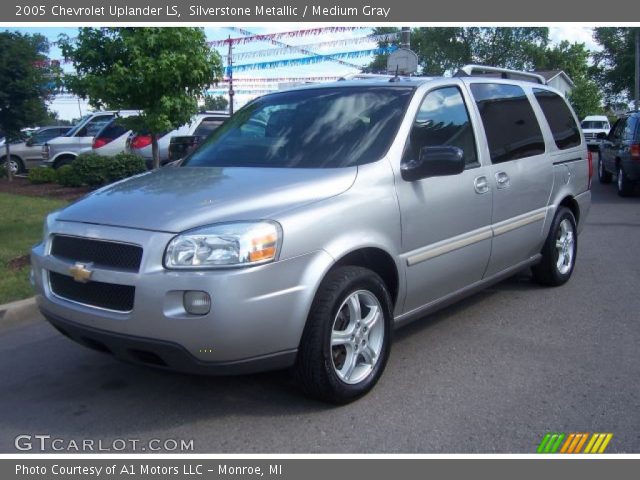 2005 Chevrolet Uplander LS in Silverstone Metallic