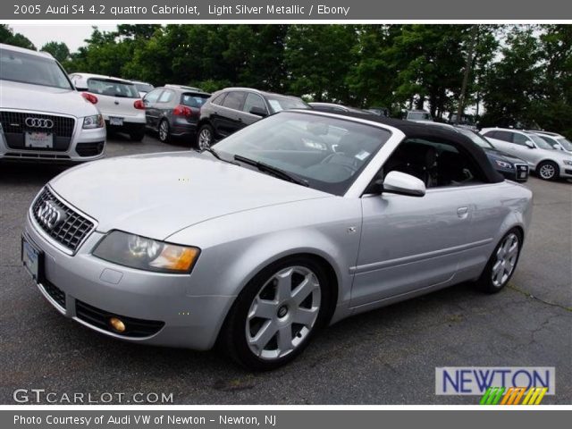 2005 Audi S4 4.2 quattro Cabriolet in Light Silver Metallic