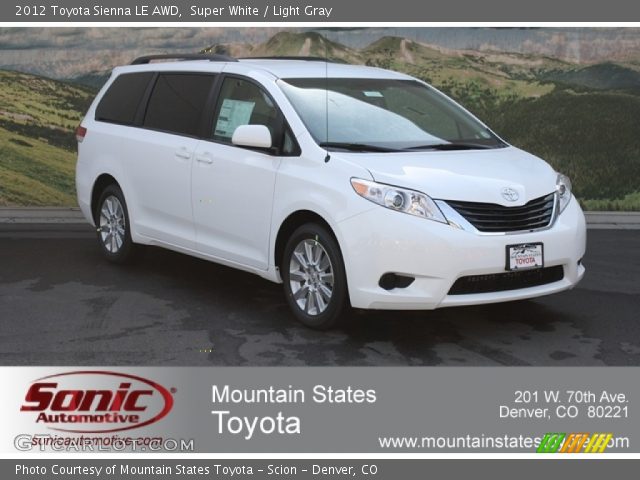 2012 Toyota Sienna LE AWD in Super White