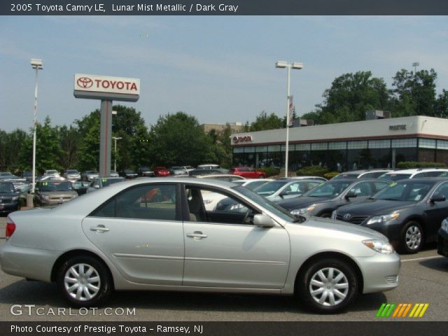 2005 Toyota Camry LE in Lunar Mist Metallic