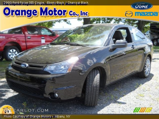 2009 Ford Focus SES Coupe in Ebony Black