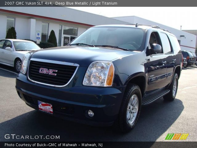 2007 GMC Yukon SLT 4x4 in Deep Blue Metallic