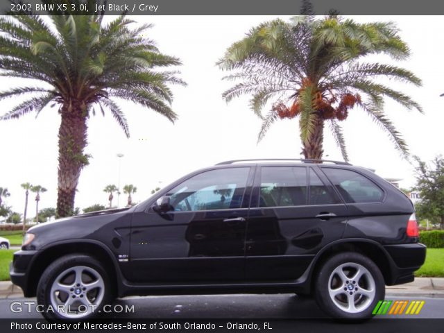 2002 BMW X5 3.0i in Jet Black