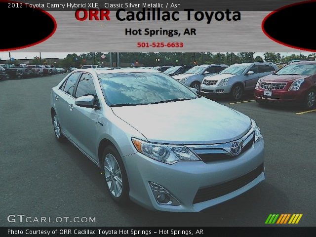 2012 Toyota Camry Hybrid XLE in Classic Silver Metallic