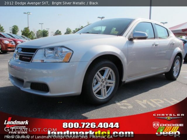 2012 Dodge Avenger SXT in Bright Silver Metallic