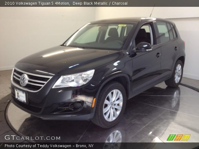 2010 Volkswagen Tiguan S 4Motion in Deep Black Metallic