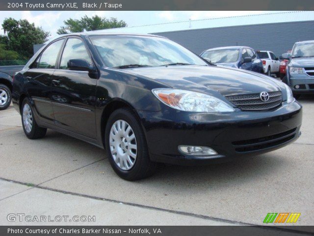 2004 Toyota Camry XLE in Black